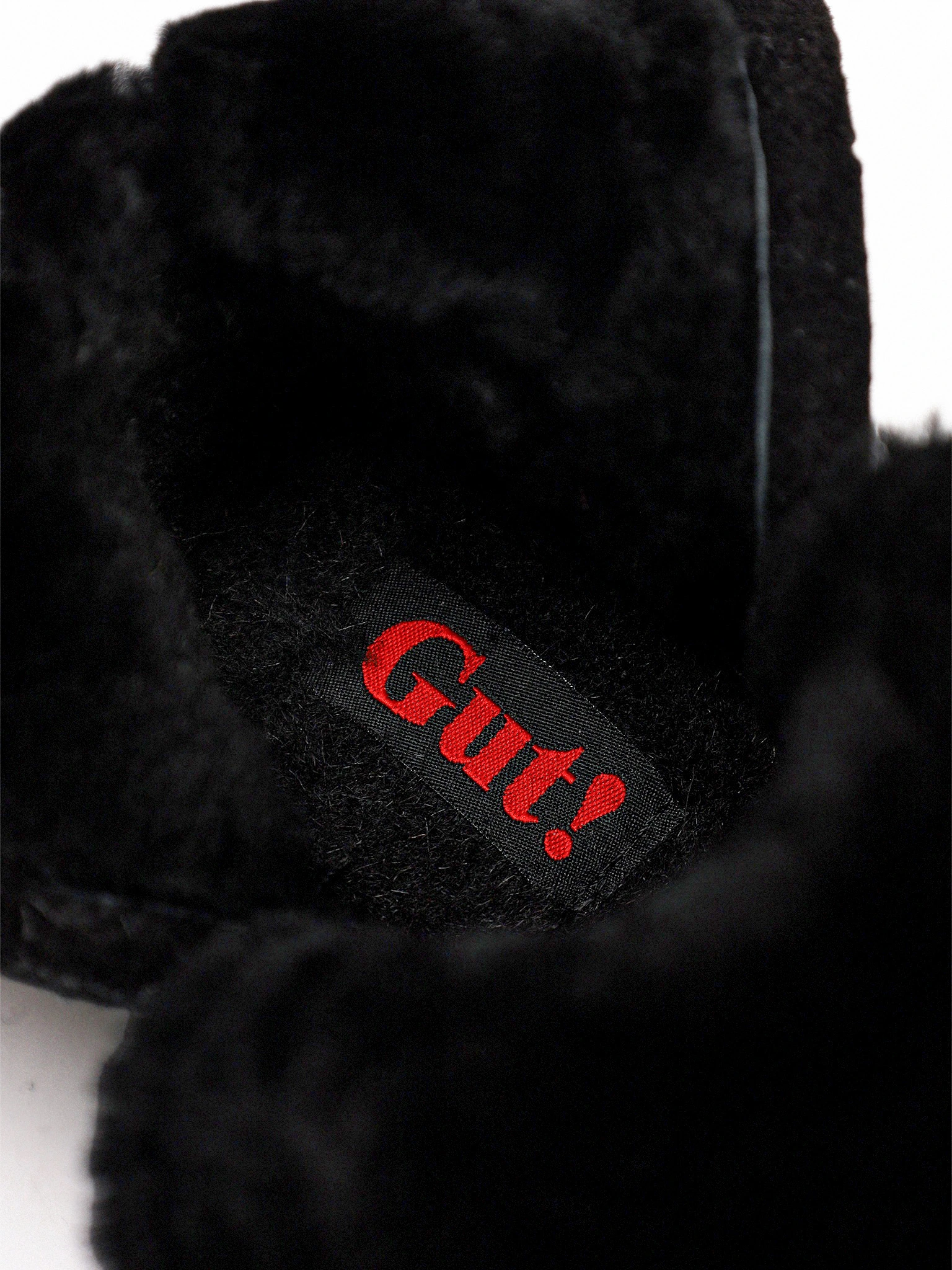 Ботинки черного цвета с двумя боковыми молниями